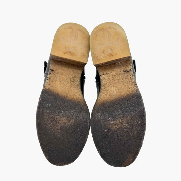 Chanel CC Turnlock Ankle Boot Size 36.5 US 5.5-6 Black Leather Moto Biker Bootie - Picture 11 of 15